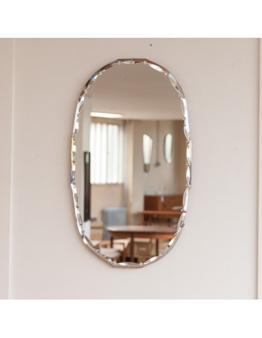 Miroir Art déco biseauté ovale est présent 